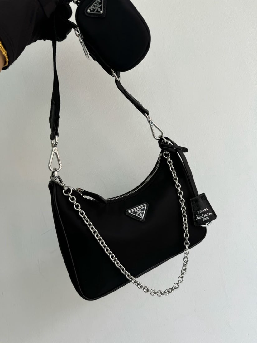 PRADA Hobo: We offer FREE SHIPPING for both domestic and international clients who bid over $500. The Hobo handbag/shoulder bag is amazing! It's a three-in-one bag ?C a waist bag, crossbody bag, or single-shoulde