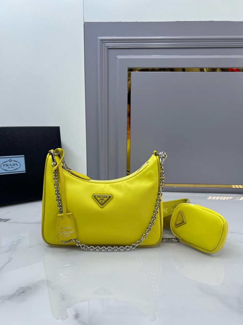 PRADA Hobo: We offer FREE SHIPPING for both domestic and international clients who bid over $500. The Hobo handbag/shoulder bag is amazing! It's a three-in-one bag ?C a waist bag, crossbody bag, or