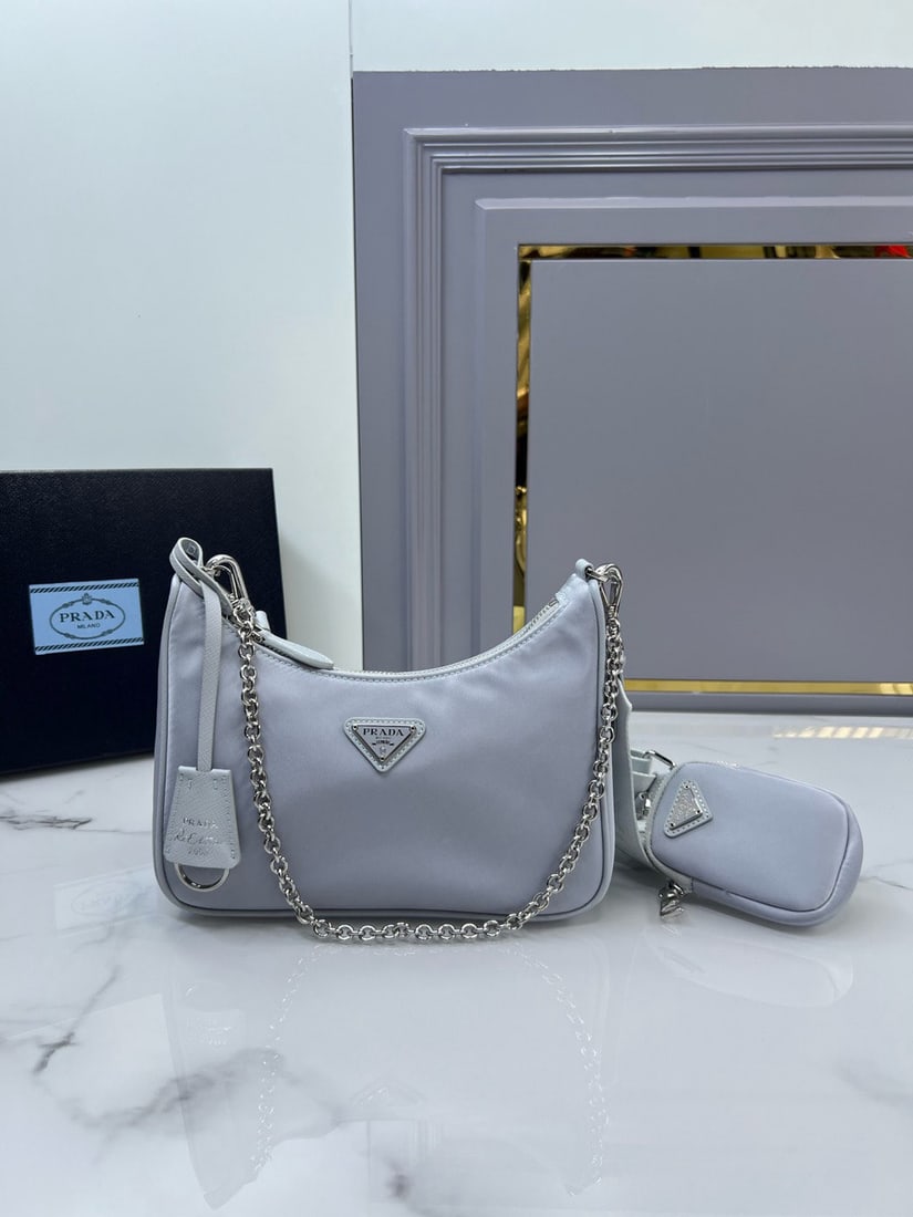PRADA Hobo: We offer FREE SHIPPING for both domestic and international clients who bid over $500. The Hobo handbag/shoulder bag is amazing! It's a three-in-one bag ?C a waist bag, crossbody bag, or