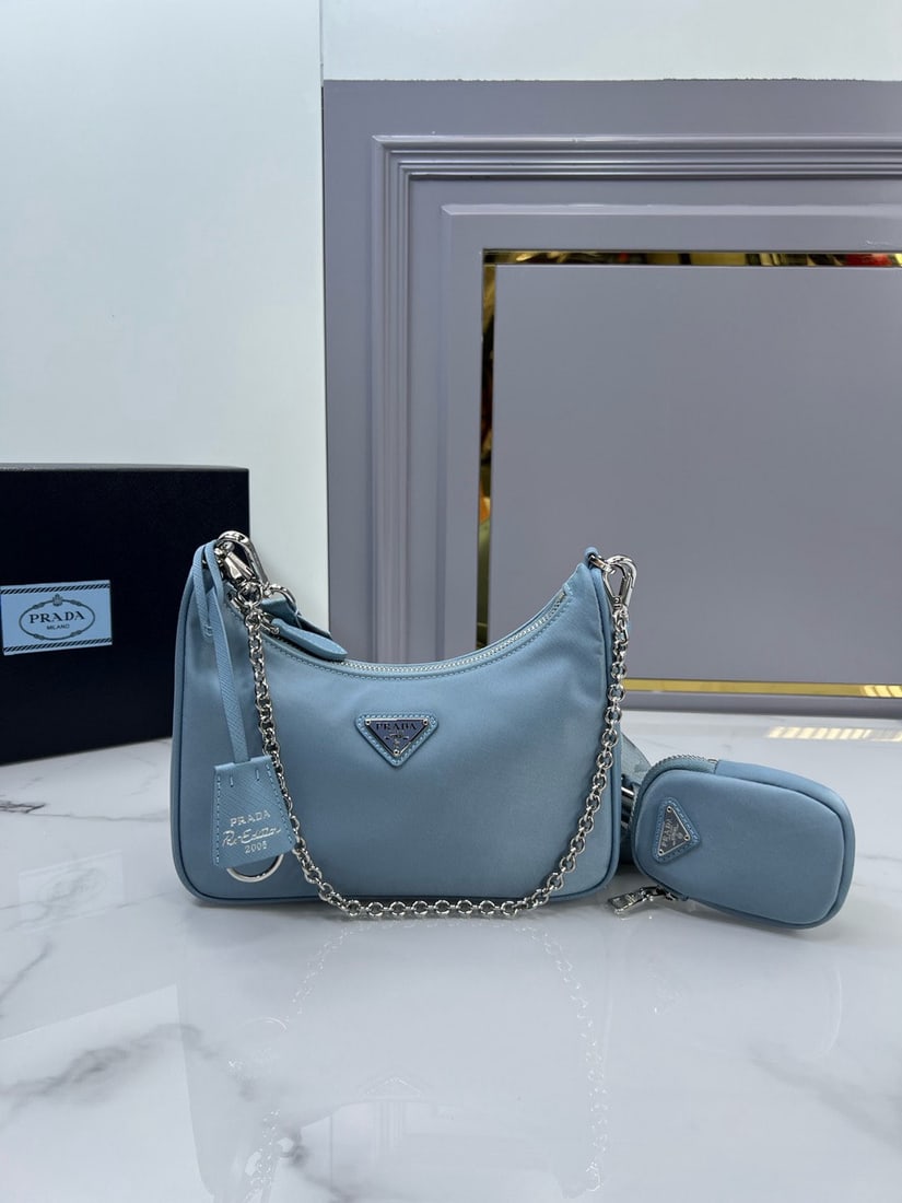 PRADA Hobo: We offer FREE SHIPPING for both domestic and international clients who bid over $500. The Hobo handbag/shoulder bag is amazing! It's a three-in-one bag ?C a waist bag, crossbody bag, or