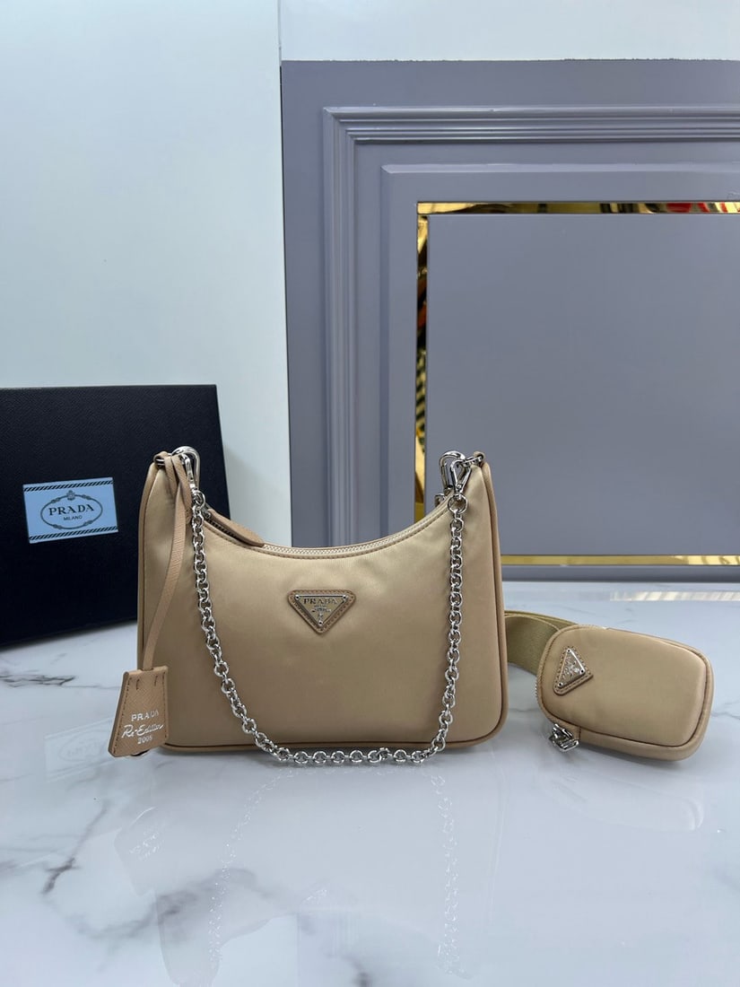 PRADA Hobo: We offer FREE SHIPPING for both domestic and international clients who bid over $500. The Hobo handbag/shoulder bag is amazing! It's a three-in-one bag ?C a waist bag, crossbody bag, or