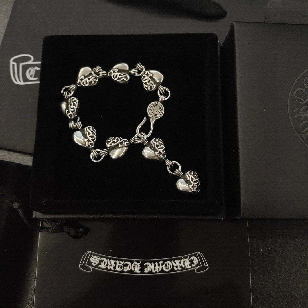 Chrome Hearts Bracelet: We offer FREE SHIPPING for both domestic and international clients who bid over $500. Chrome Hearts Vintage Heart Bracelet Length: 18, 20, 22cm (Adjustable) A wonderful gift for you or your loved one.