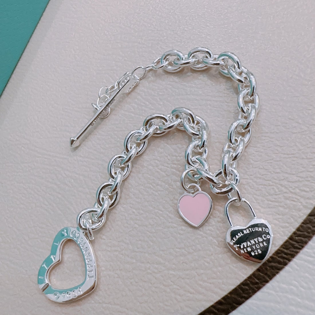 TIFFNY&CO. Bracelet: We offer FREE SHIPPING for both domestic and international clients who bid over $500. TIFFNY&CO. Exquisite silver bracelet, celebrity style, retro trendy fashion, unisex, couple style, rock punk silve