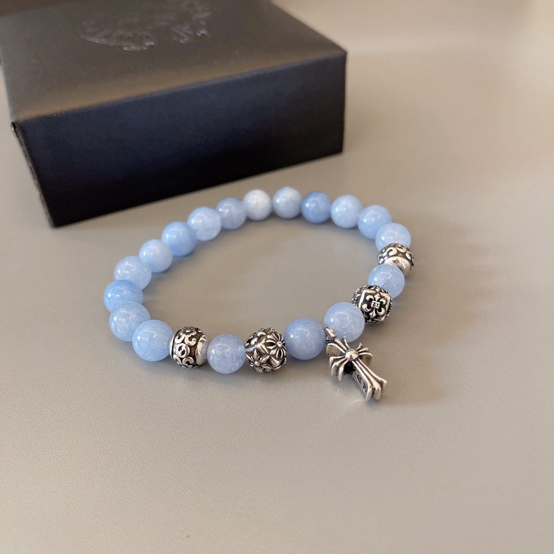 Chrome Hearts Bracelet: We offer FREE SHIPPING for both domestic and international clients who bid over $500. This Chrome Hearts natural silver bead bracelet exudes understated charm. A classic Chrome Hearts bracelet, it boa