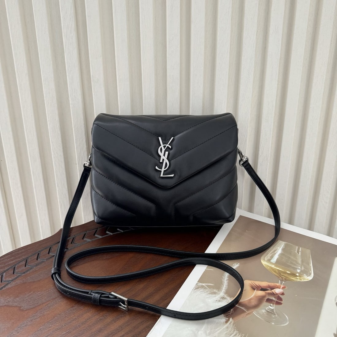 Yves Saint Laurent LouLou mini Y-shaped patchwork calfskin messenger bag: We offer FREE SHIPPING for both domestic and international clients who bid over $500. LouLou mini Y-shaped patchwork cowhide messenger bag, with a full, delicate, and three-dimensional shape. It exude