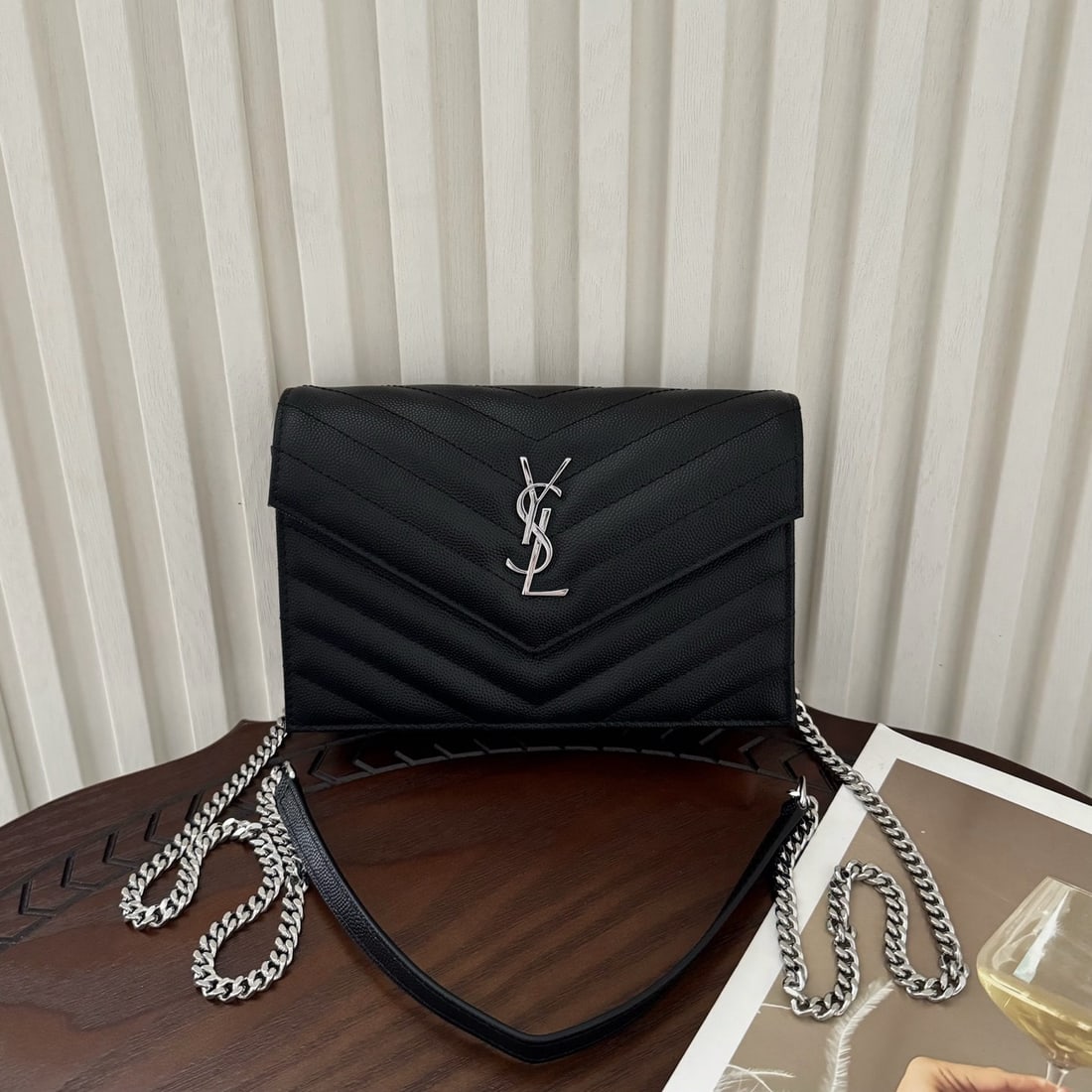 Yves Saint Laurent Monogram Caviar Envelope: We offer FREE SHIPPING for both domestic and international clients who bid over $500. Monogram caviar envelope bag, a very practical small bag. The shoulder strap is detachable and can be used as a cl