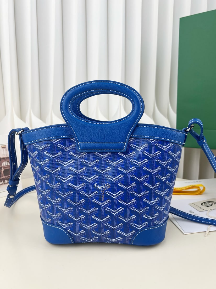 Goyard Beluga Mini (1 of 1)