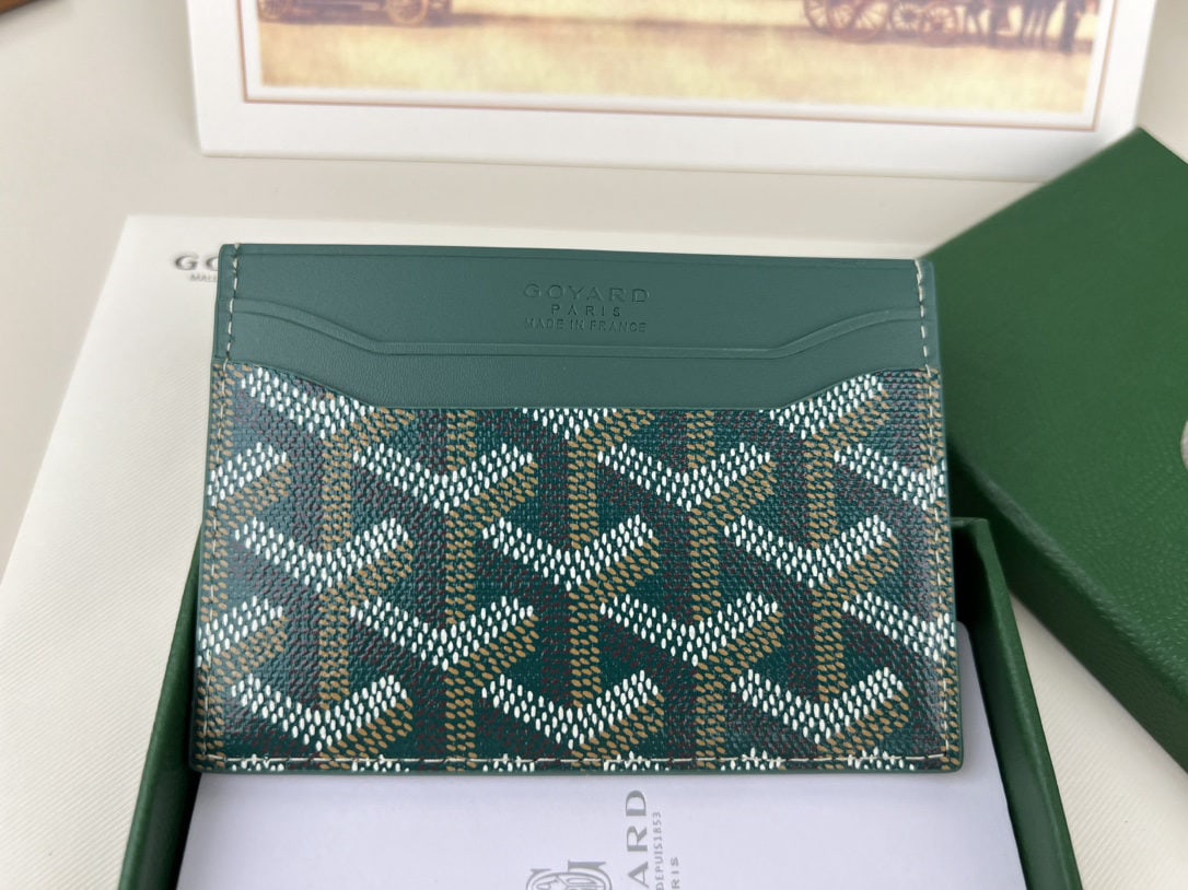 Goyard Saint-Sulpice: We offer FREE SHIPPING for both domestic and international clients who bid over $500. The Goyard Saint-Sulpice cardholder features a compact design with a central pocket for cards, ID cards, or folded