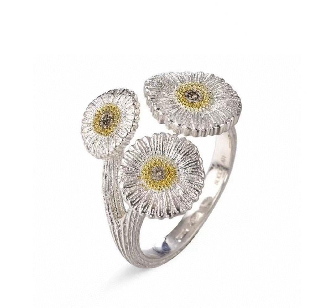 Daisy ring Buccellati: We offer FREE SHIPPING for both domestic and international clients who bid over $500. Daisy ring, Buccellati, Italian high-end jewelry brand, vintage court style ring, high-quality Buccellati ring,