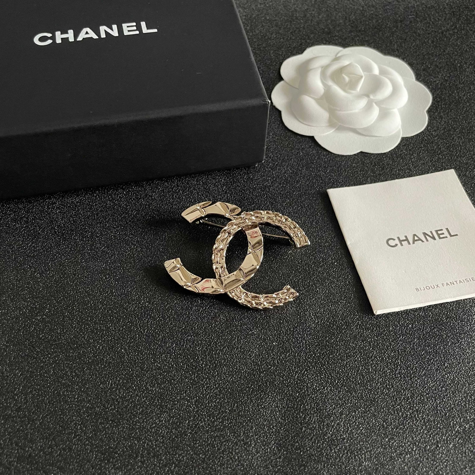 CHANEL Brooch: We offer FREE SHIPPING for both domestic and international clients who bid over $500. CHANEL brooches are the accessories that truly understand women. Women who have poured their hearts and souls into