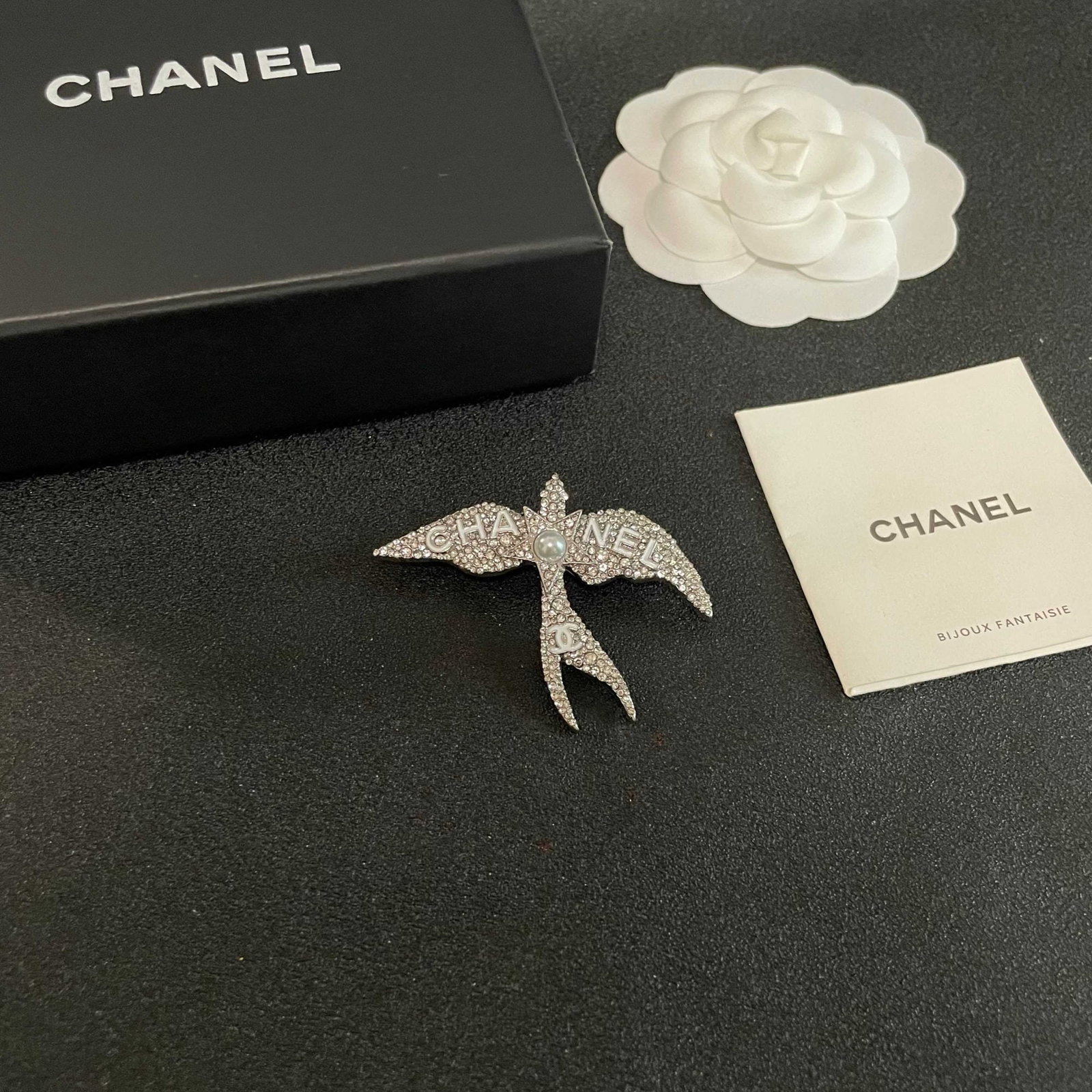 CHANEL Brooch: We offer FREE SHIPPING for both domestic and international clients who bid over $500. CHANEL brooches are the accessories that truly understand women. Women who have poured their hearts and souls into