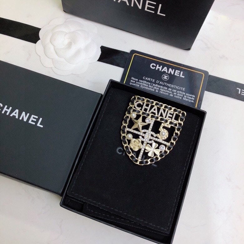 CHANEL Brooch: We offer FREE SHIPPING for both domestic and international clients who bid over $500. CHANEL Brooch A wonderful gift for you or your loved one. Currencies including USD, CAD, GBP, EUR, AUD, etc. are a