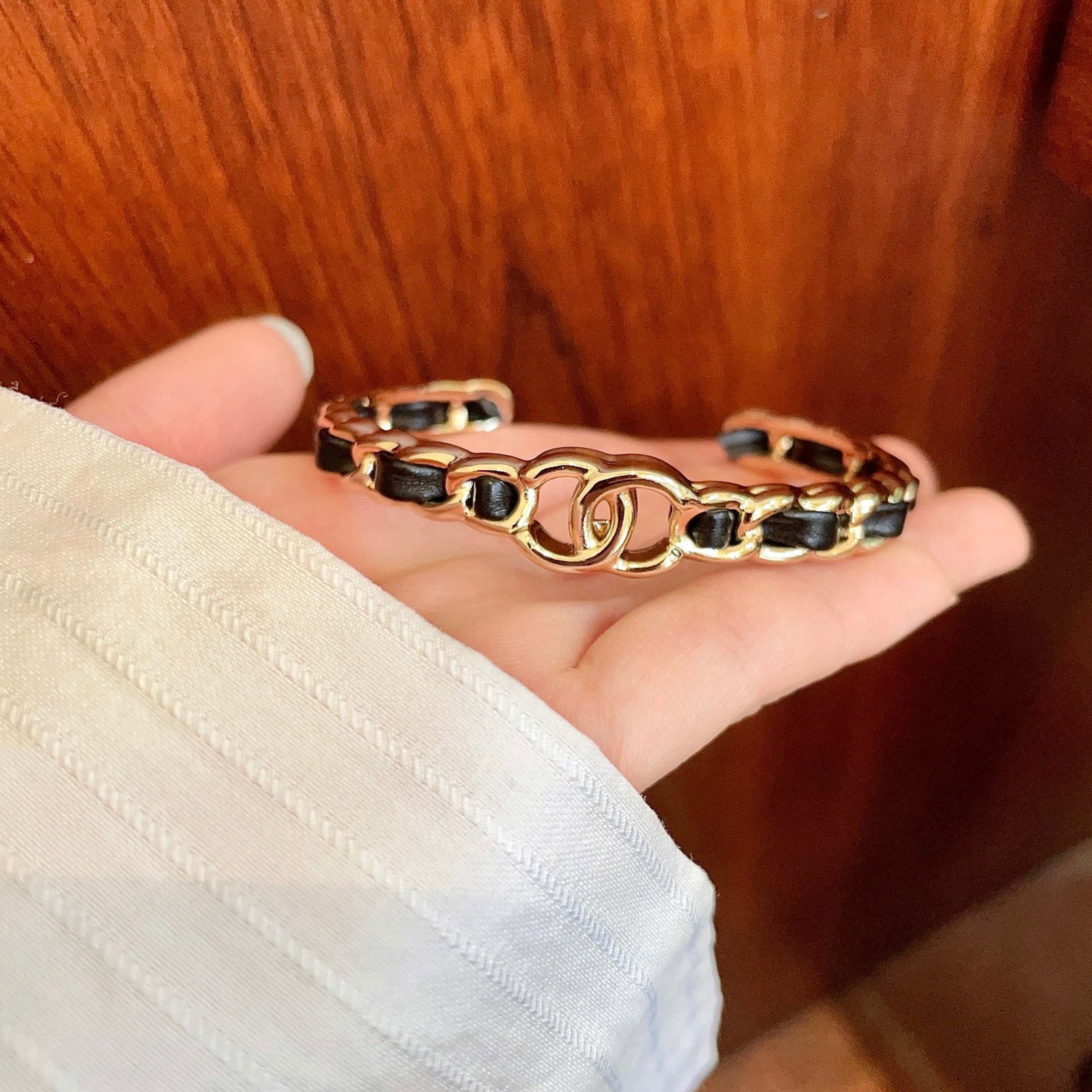 Chanel leather bracelet: We offer FREE SHIPPING for both domestic and international clients who bid over $500. Chanel leather bracelets feature a unique design that blends retro and avant-garde style, and have been beloved by