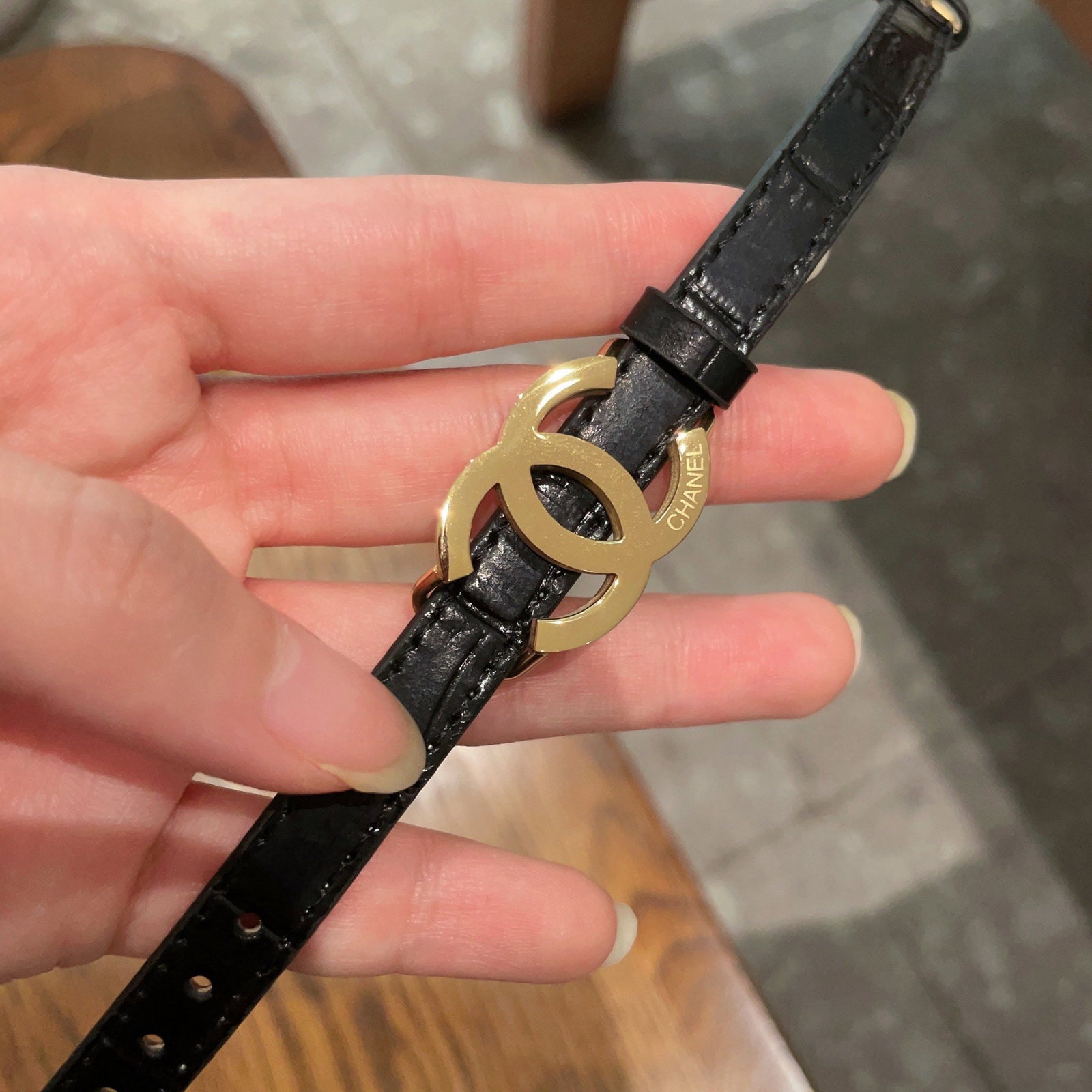 Chanel leather bracelet: We offer FREE SHIPPING for both domestic and international clients who bid over $500. Chanel leather bracelets feature a unique design that blends retro and avant-garde style, and have been beloved by