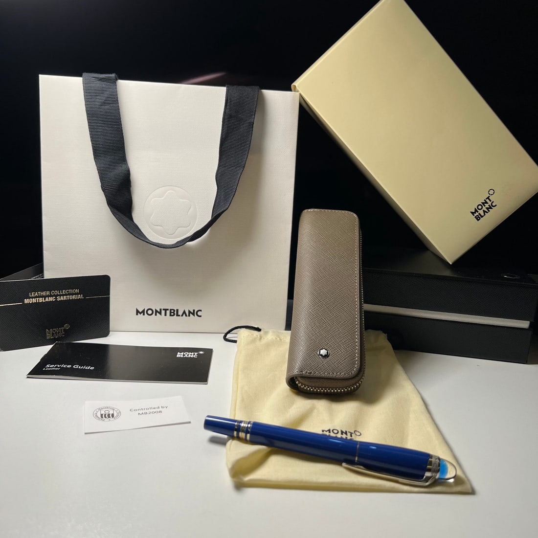 MONTBLANC Heart Series Single Pencil Case: We offer FREE SHIPPING for both domestic and international clients who bid over $500. MONTBLANC Heart Series 1-Piece Pencil Case, Brown. Material: Top Grain Cowhide. Dimensions: 5x2x16 cm. A wonderful