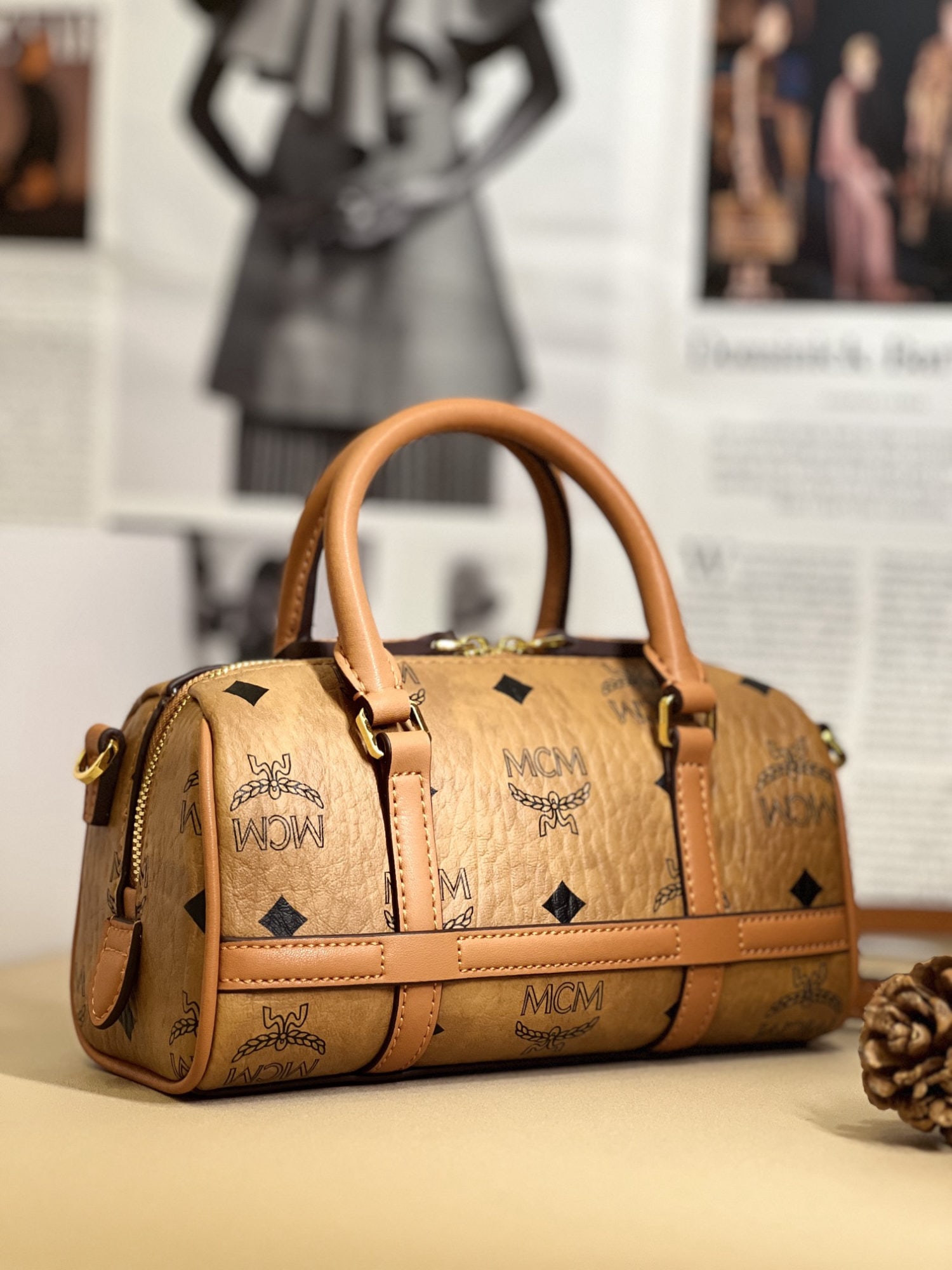 MCM bags: We offer FREE SHIPPING for both domestic and international clients who bid over $500. The bag features crisscrossing Nappa leather lines, reminiscent of a city's grid-like streets. A detachable and