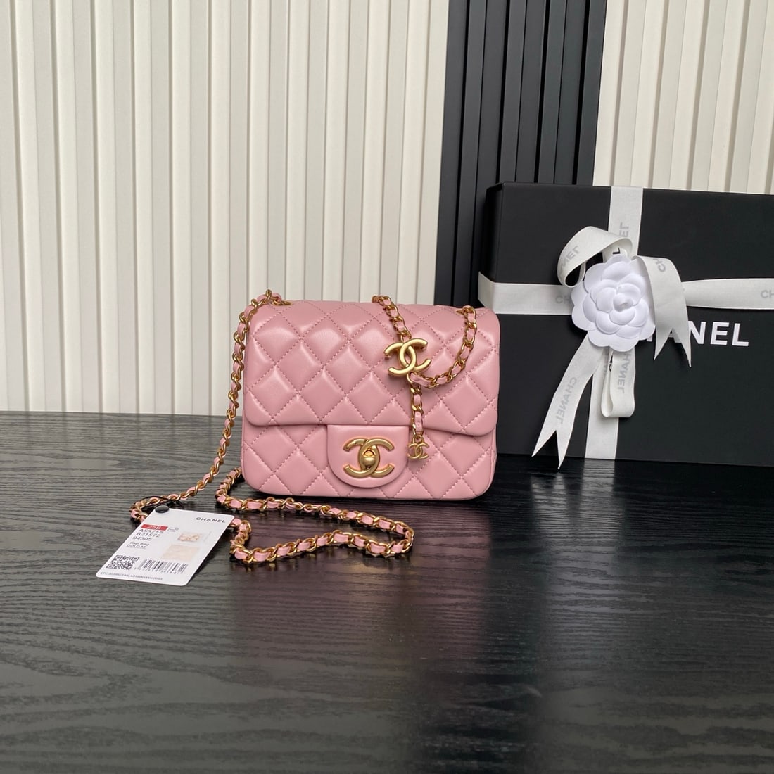 CHANEL's exquisite double C clasp: We offer FREE SHIPPING for both domestic and international clients who bid over $500. CHANEL's exquisite double-C buckle CF series lambskin leather with a gold-tone metal chain. The double-C adjustabl