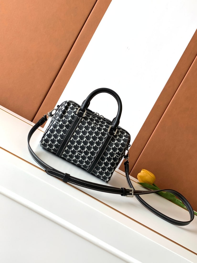 Moynat Canvas 48H Travel Bag: We offer FREE SHIPPING for both domestic and international clients who bid over $500. The Canvas MINI 48H Travel Bag is a perfectly scaled-down version of the 48H M travel bag, capable of holding all 