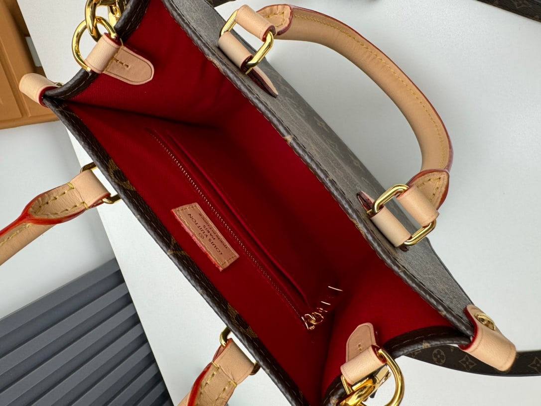 LV Monogram - 8
