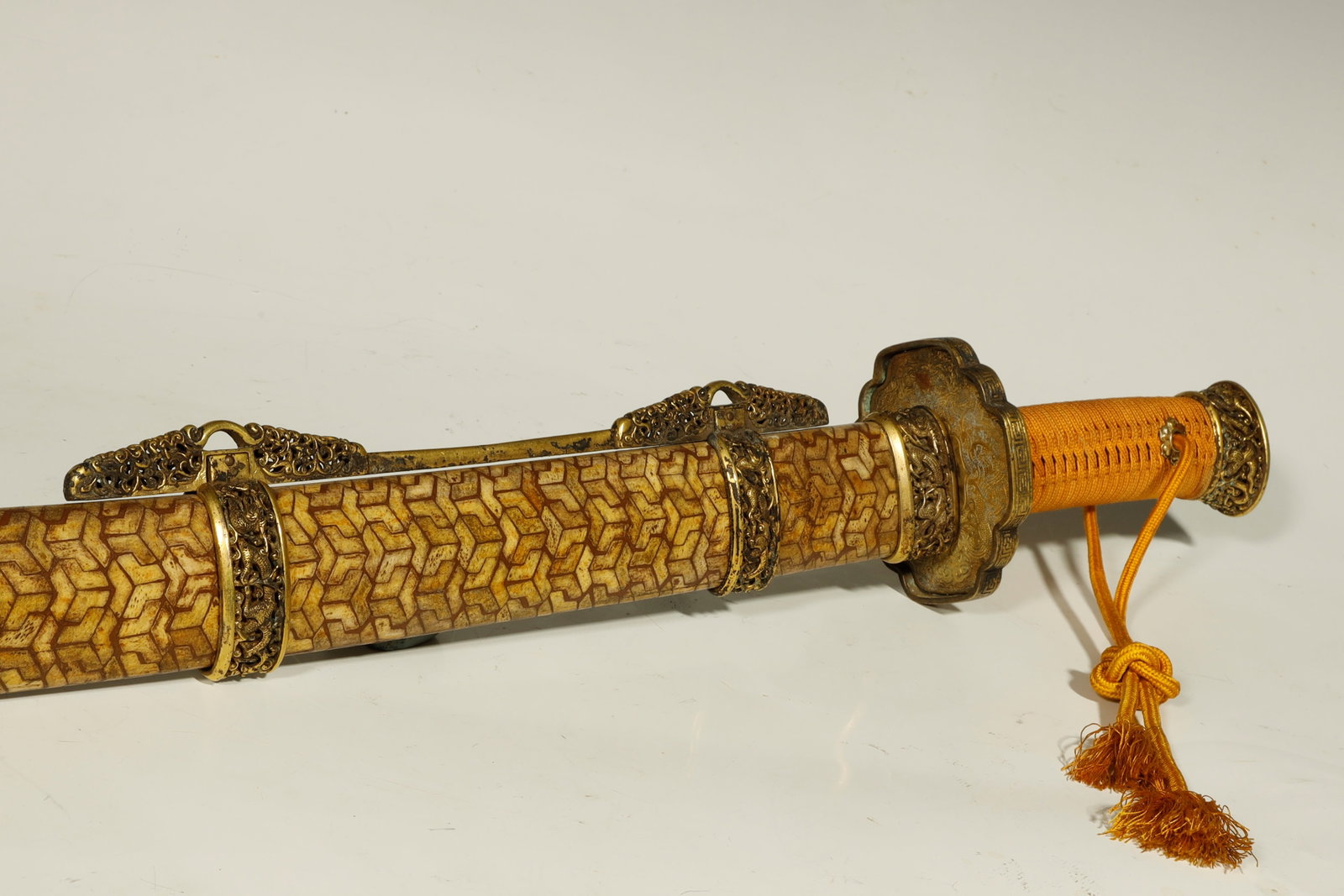 Qing Dynasty Imperial Court Saber (1 of 10)