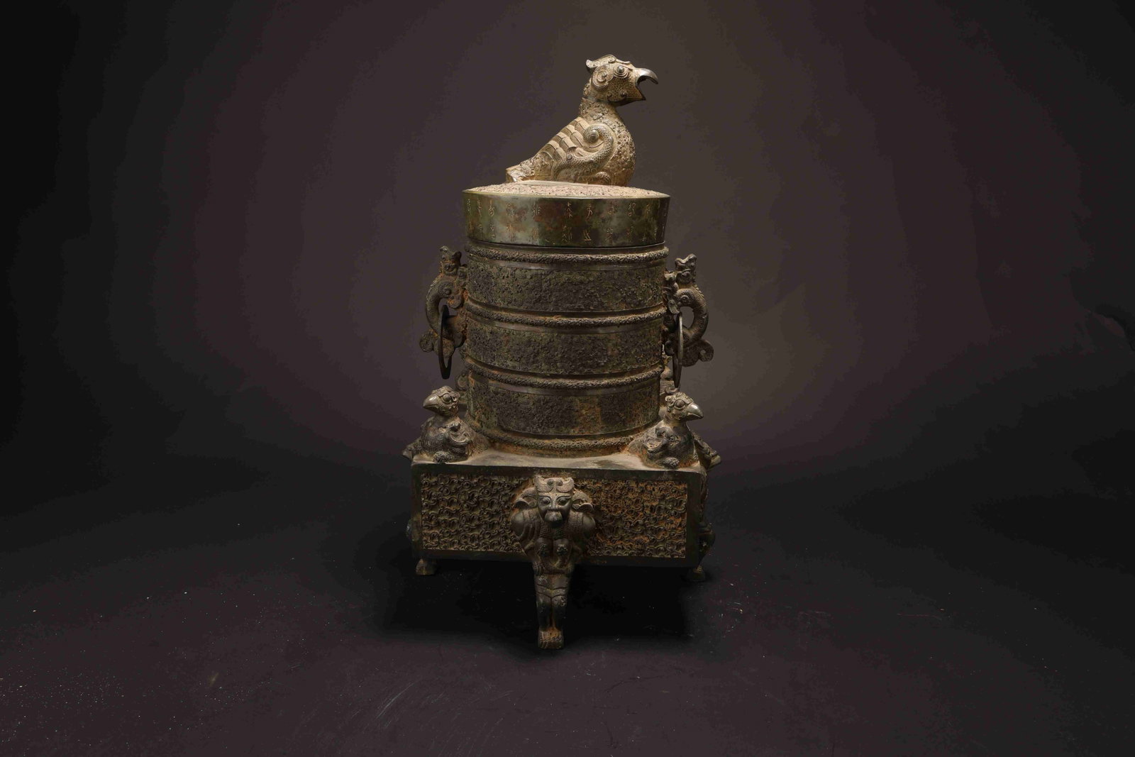 Warring States Four-Legged Spirit-Figure Square Vessel (1 of 17)