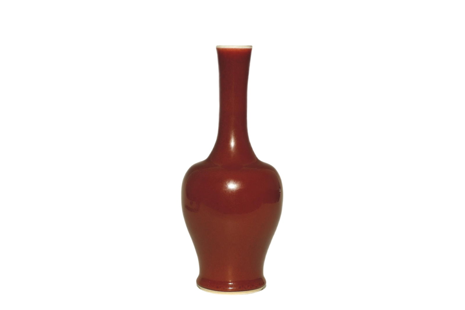Qing Dynasty EXCEPTIONALLY FINE RED LONG-NECK BOTTLE VASE (1 of 4)