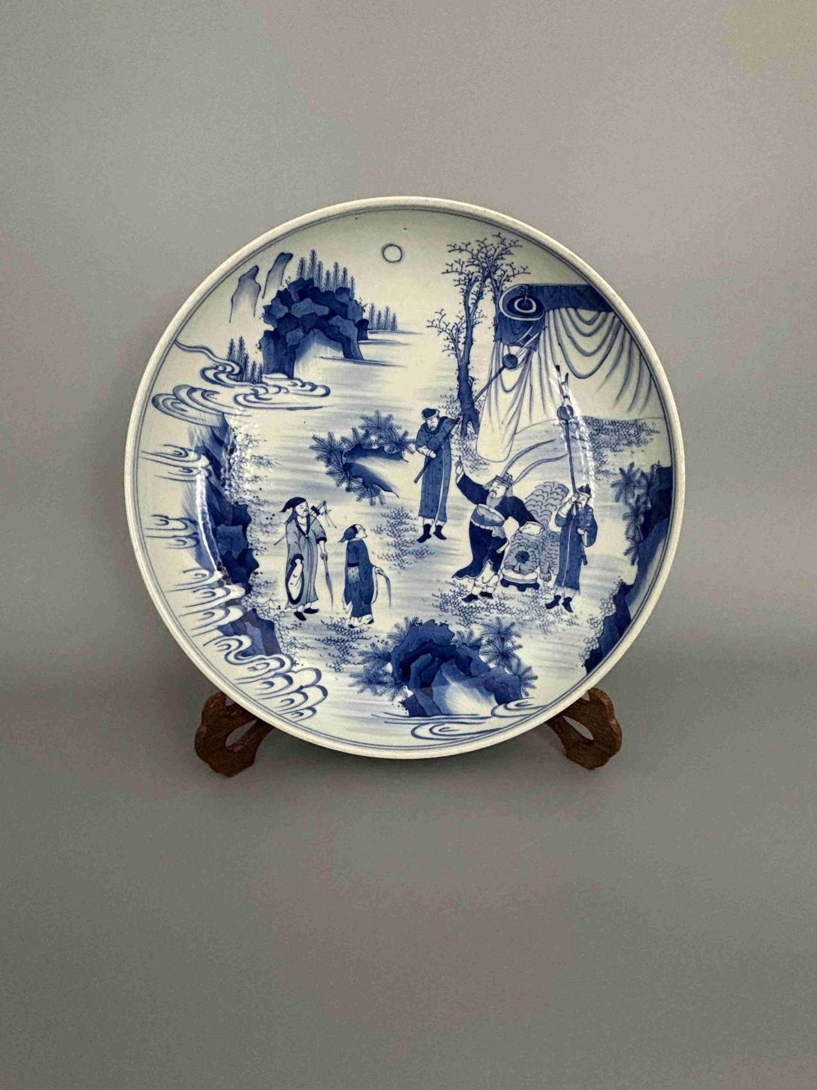 Qing Kangxi Blue-and-White Figural-Story Dish (1 of 5)