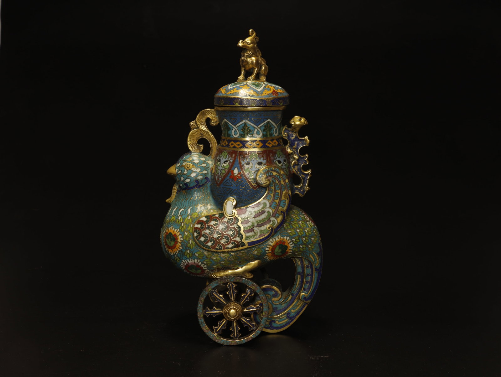 Qing Dynasty Cloisonné Phoenix Bird Carrying: An Exceptional Qing Dynasty Cloisonné Phoenix Bird Carrying Vase?ZunChinese, Qianlong Period (1736–1795)Height 27.5 cm × Length 14.5 cm × Width 9 cmDescription: Magnificently fashioned in gilt br