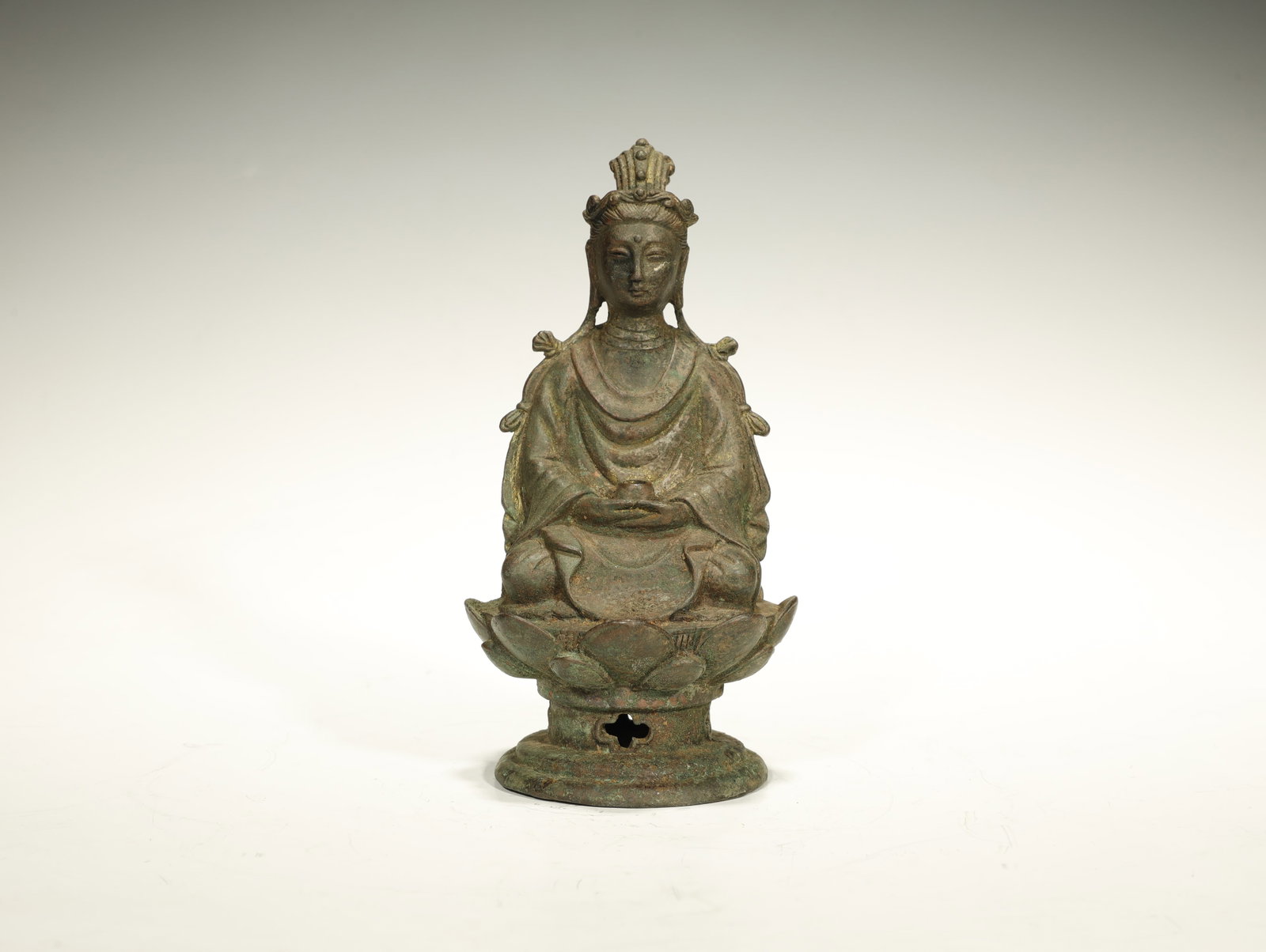 Liao Dynasty Bronze Figure of Buddha (1 of 6)