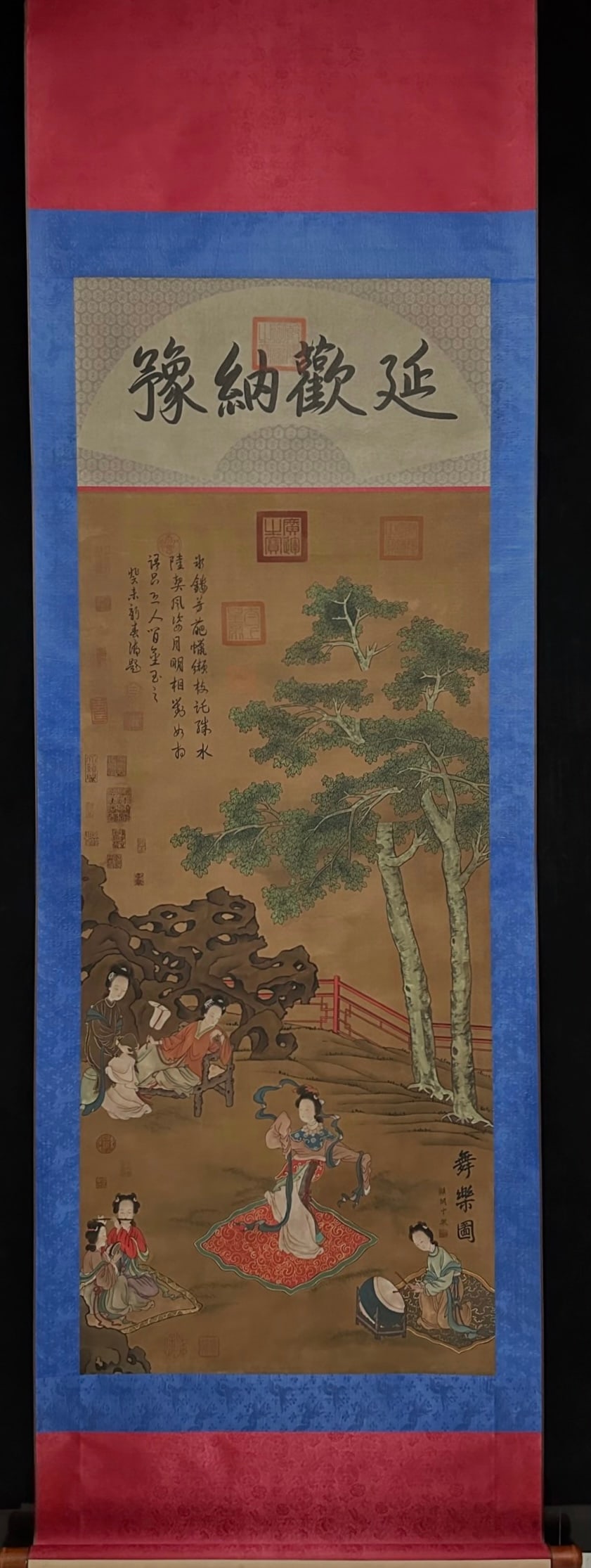 Five Dynasties, Gu Hongzhong, "Dance and Music": Five Dynasties, Gu Hongzhong, "Dance and Music" PaintingGu Hongzhong (Five Dynasties, 10th century)Height: 140cm Width: 65cmDescription: A hanging scroll silk painting inscribed "???" ("Dance and Musi