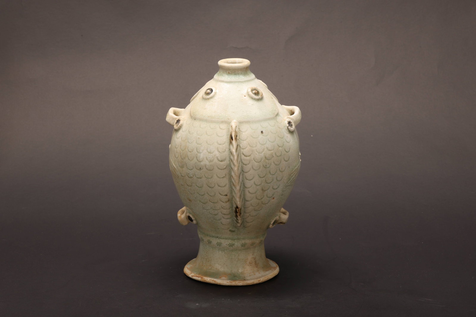 Sui-Tang Celadon Twin-Fish Four-Loop-Handle Vase (1 of 10)