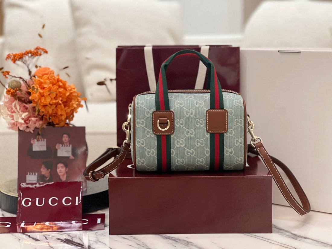 Gucci Ophidia: A wonderful gift for yourself or your loved ones,FREE SHIPPING for both domestic and international clients who bid over $500.Currencies including GBP USD EUR CHF CAD AUD etc are accepted. Gucci