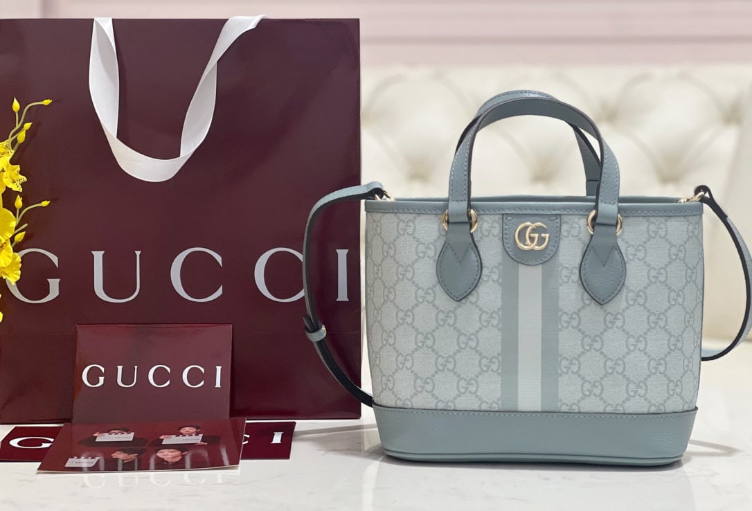 Gucci Ophidia: A wonderful gift for yourself or your loved ones,FREE SHIPPING for both domestic and international clients who bid over $500.Currencies including GBP USD EUR CHF CAD AUD etc are accepted. Gucci Ophidi