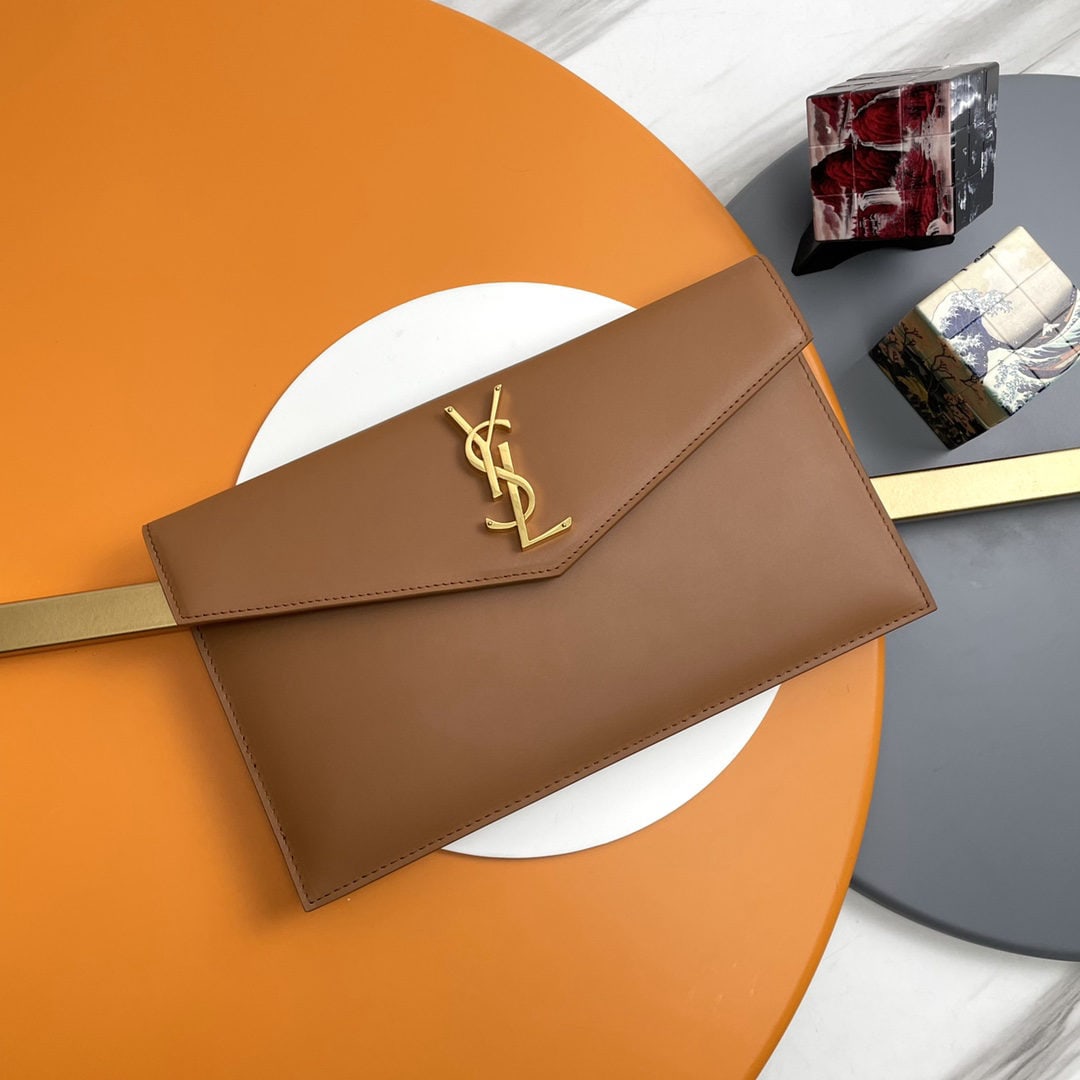 Yves Saint Laurent Uptown: A wonderful gift for yourself or your loved ones,FREE SHIPPING for both domestic and international clients who bid over $500.Currencies including GBP USD EUR CHF CAD AUD etc are accepted.Uptown's new 