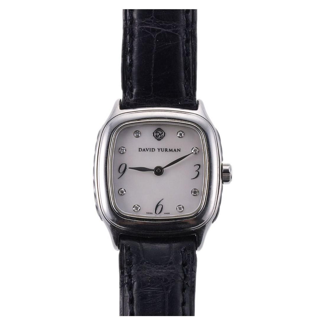 David Yurman Thoroughbred Diamond MOP Quartz Ladies Watch T304-XSST: Metal Stainless Steel Designer : David Yurman Movement : Quartz- working order Measurements : 25mm case Reference/Model: : T304-XSST/Thoroughbred Functions : Hours, Minutes