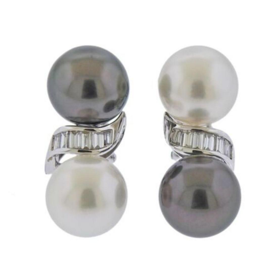 Assael Tahitian South Sea Diamond Gold Earrings: Metal : 18k Gold Designer : Assael Gemstone : Pearls - 10.5-11mm, Diamonds approx. 0.59ctw Measurements : Earrings ar e28mm long. Come with pouch. Marked: : Assael, 750 Weight: 12