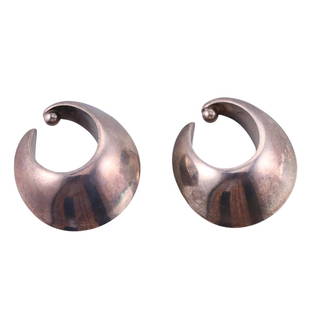 Nanna Ditzel for Georg Jensen Sterling Silver Earrings No. 126 B: Metal : Sterling Silver Designer : Nonna Ditzel for Georg Jensen Gemstone : None Measurements : Earrings are 31mm x 18mm. Marked: : GJ hallmark, 925 S, 126 B. Weight: : 18