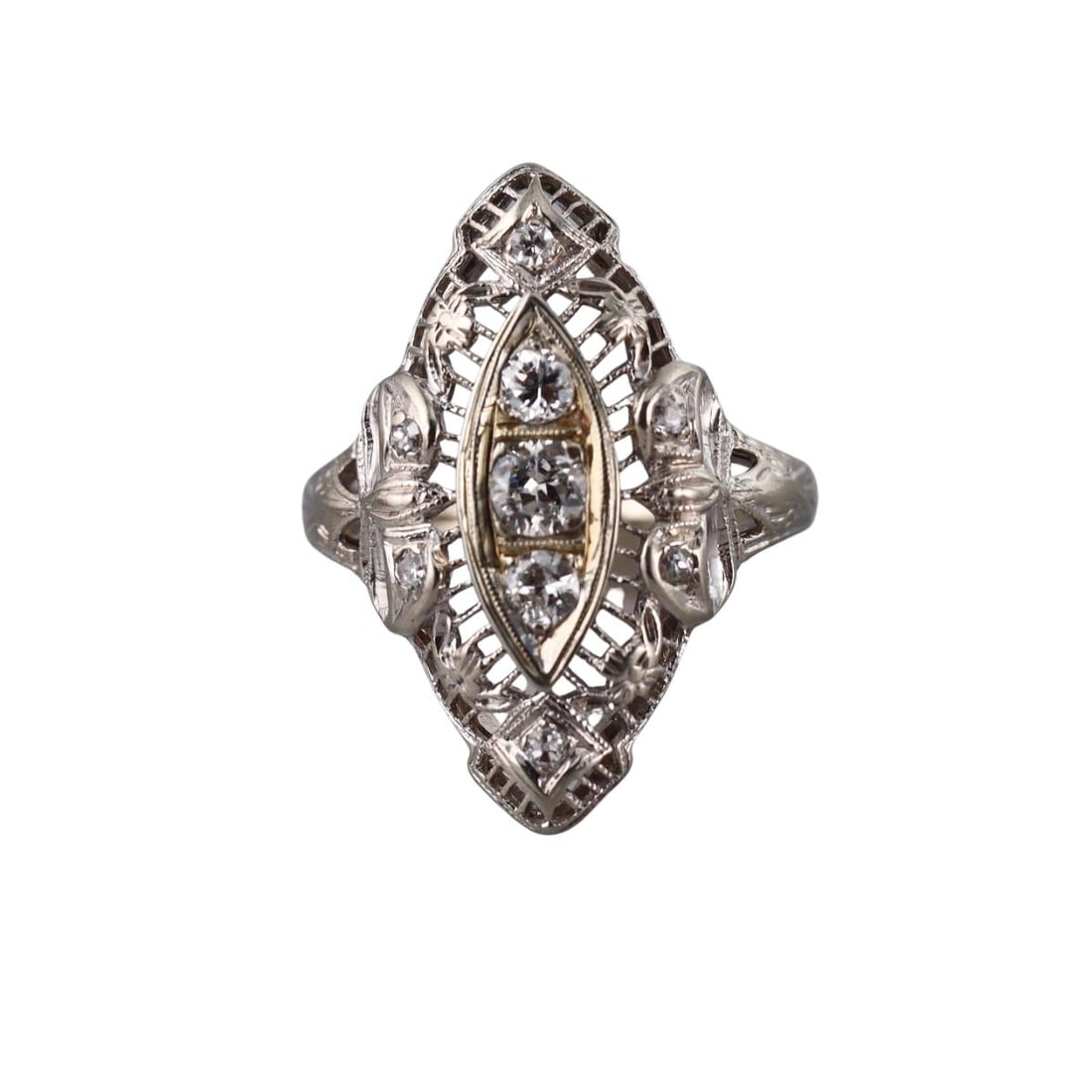 Art Deco Filigree 18k Gold Diamond Ring (1 of 4)