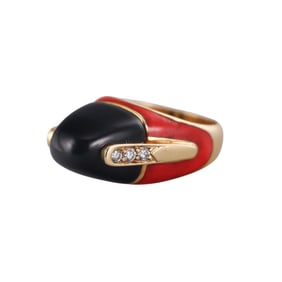 Deco Style 18k Gold Onyx Diamond Enamel Ring