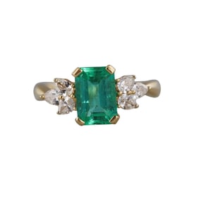 18k Gold 2.25ct Emerald Diamond Ring