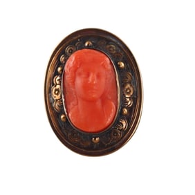Antique 14k Gold Coral Cameo Ring