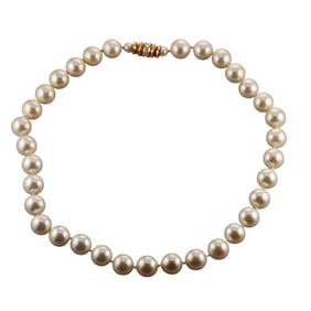 18k Gold Diamond Costume Pearl Necklace
