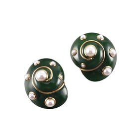 Verdura 18k Gold Aventurine Pearl Shell Motif Earrings