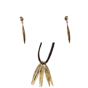 H. Stern Feathers 18k Gold Diamond Earrings Pendant Leather Necklace Set