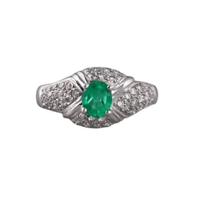 18k Gold Diamond Emerald Ring