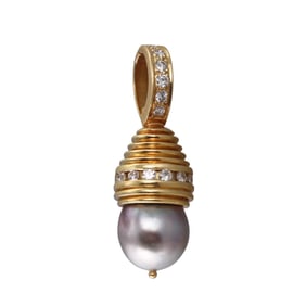 18k Gold Diamond Pearl Pendant Enhancer