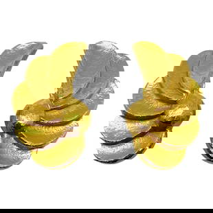 Whimsical Ilias Lalaounis Hammered 18k Gold Wings Motif Earrings: Metal : 18k Gold Designer : Lalaounis Gemstone : n/a Measurements : Earrings measure 39mm x 23mm Marked: : 750, Greece, Maker's hallmark 117 Weight: : 27.5 grams Con