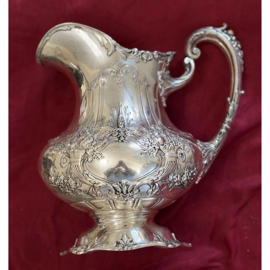 Reed & Barton Francis I Sterling Silver Water Pitcher 570A (1 of 6)