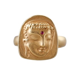 Me & Ro 18k Gold Ruby Buddha Ring