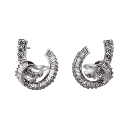 18k Gold Diamond Earrings